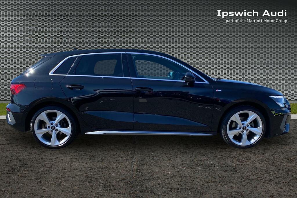 Audi A3 1.5 Tfsi 35 S Line Sportback S Tronic E KO73OZM Black #4