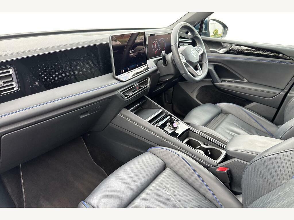Volkswagen Tiguan 2.0 Tdi R-line Dsg Euro 6 Ss AY74WEW Blue #2