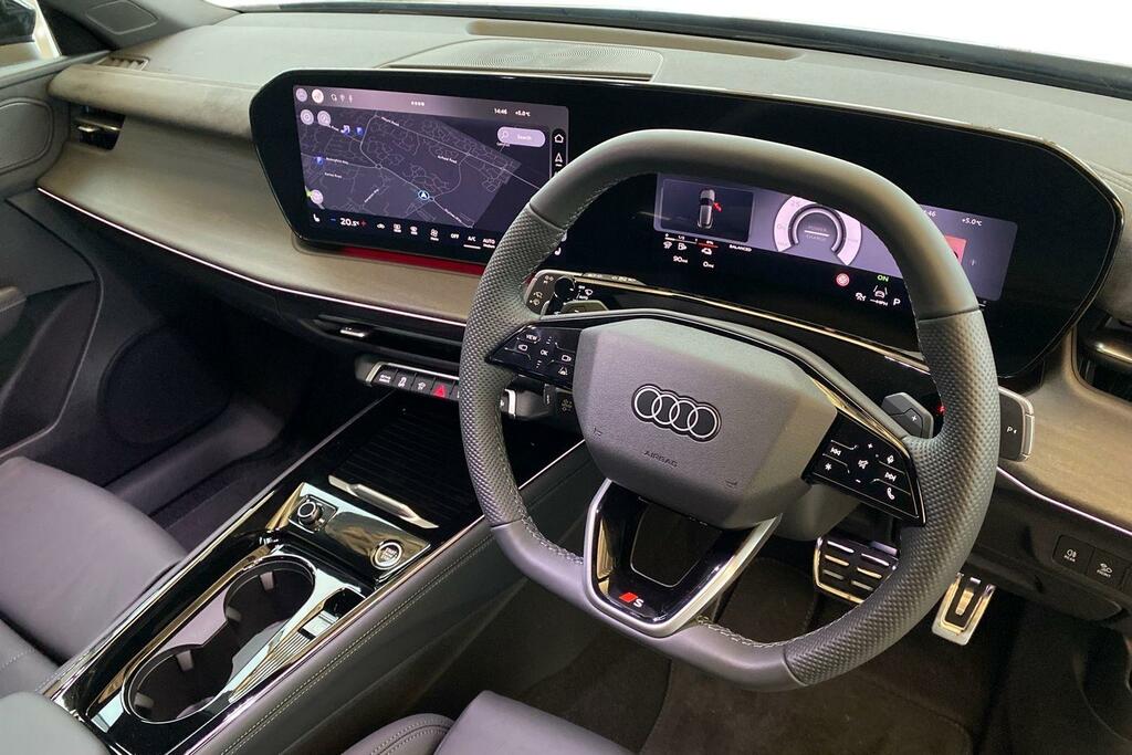 Audi Q3 1.5 E-hybrid Launch Edition Sportback P AX75JCY Blue #6