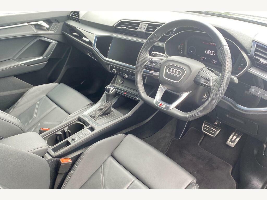 Audi Q3 1.5 Tfsi Cod 35 Black Edition Sportback AO24YSM Black #6