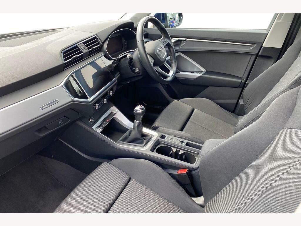Audi Q3 1.5 Tfsi Cod 35 Sport Suv Euro 6 AP73DJX Blue #2