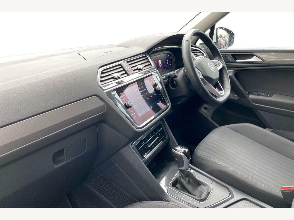 Volkswagen Tiguan Allspace 1.5 Tsi Life Suv Dsg Euro 6 Ss 150 White #2