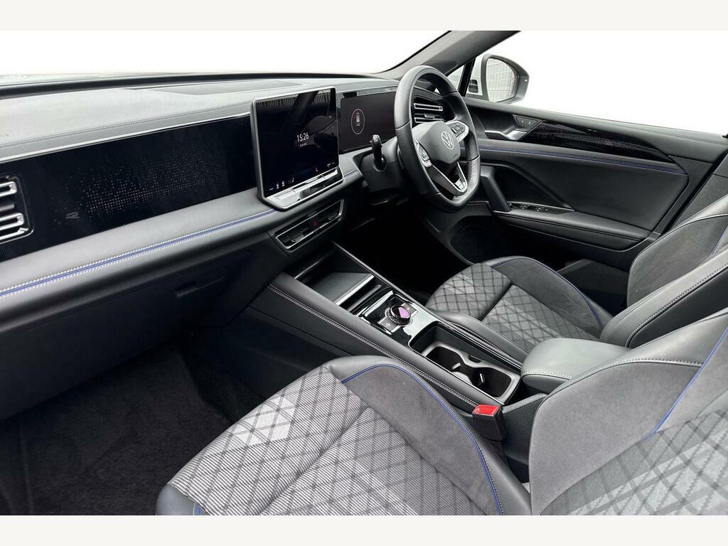 Volkswagen Tiguan 1.5 Etsi Mhev R-line Dsg Euro 6 Ss White #2