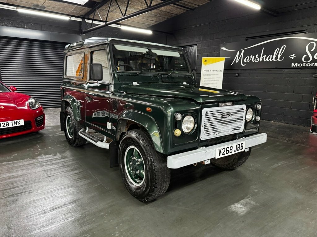 Land Rover Defender 90 Suv Green