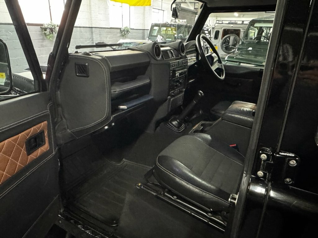 Land Rover Defender 110 Td Double Cab  #20