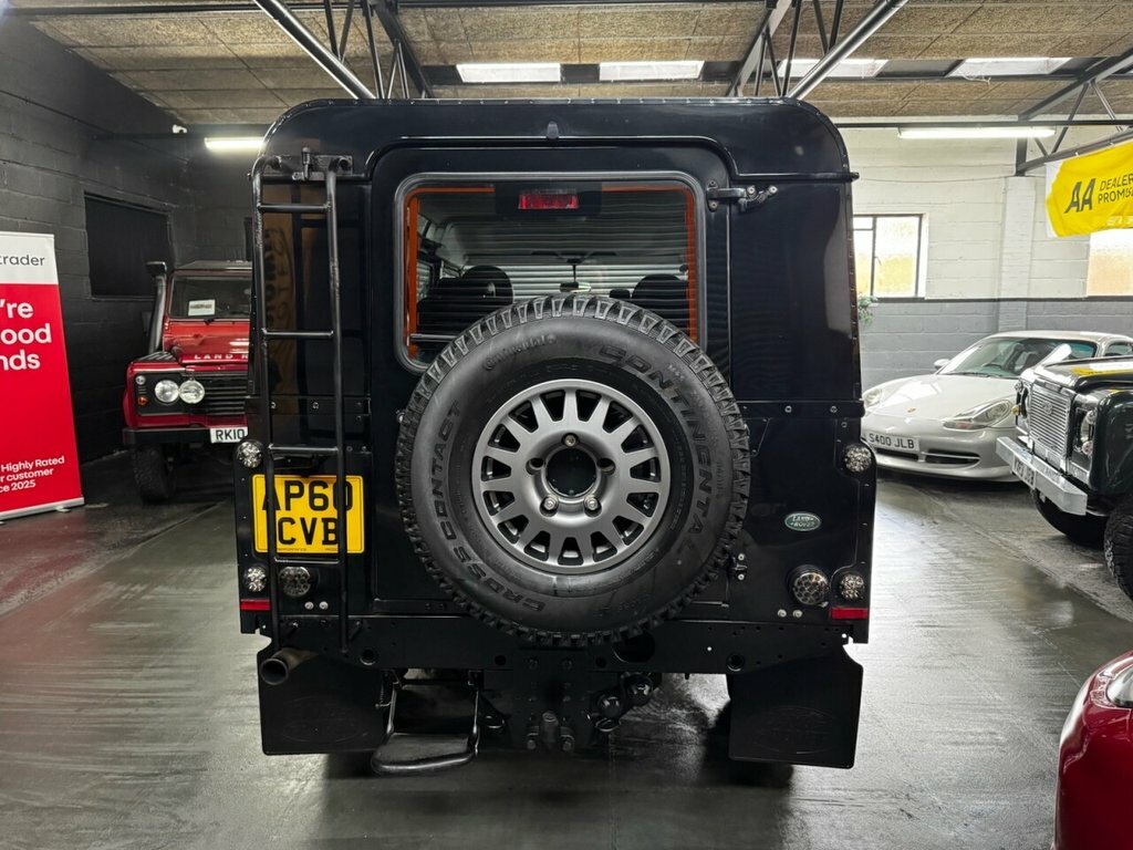 Land Rover Defender 110 Td Double Cab  #3
