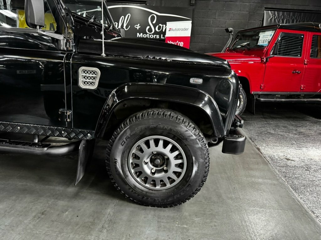 Land Rover Defender 110 Td Double Cab  #1
