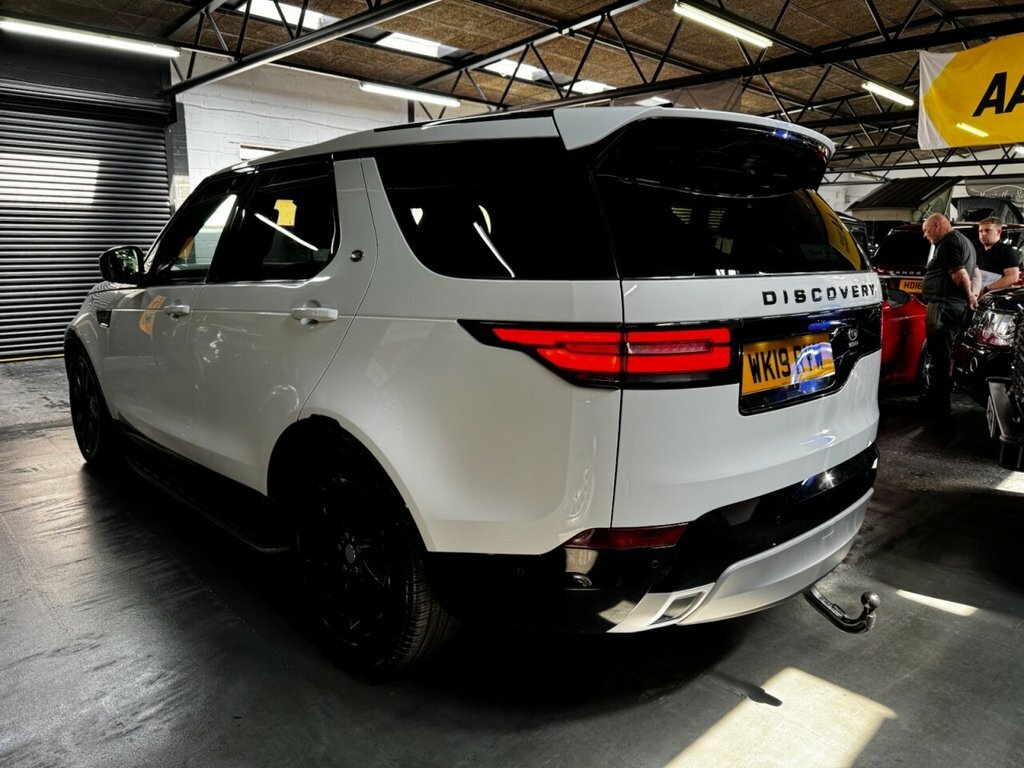 Land Rover Discovery 3L Hse WK19RYW White #6