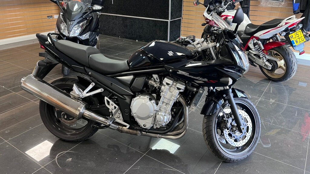Suzuki  750  #27