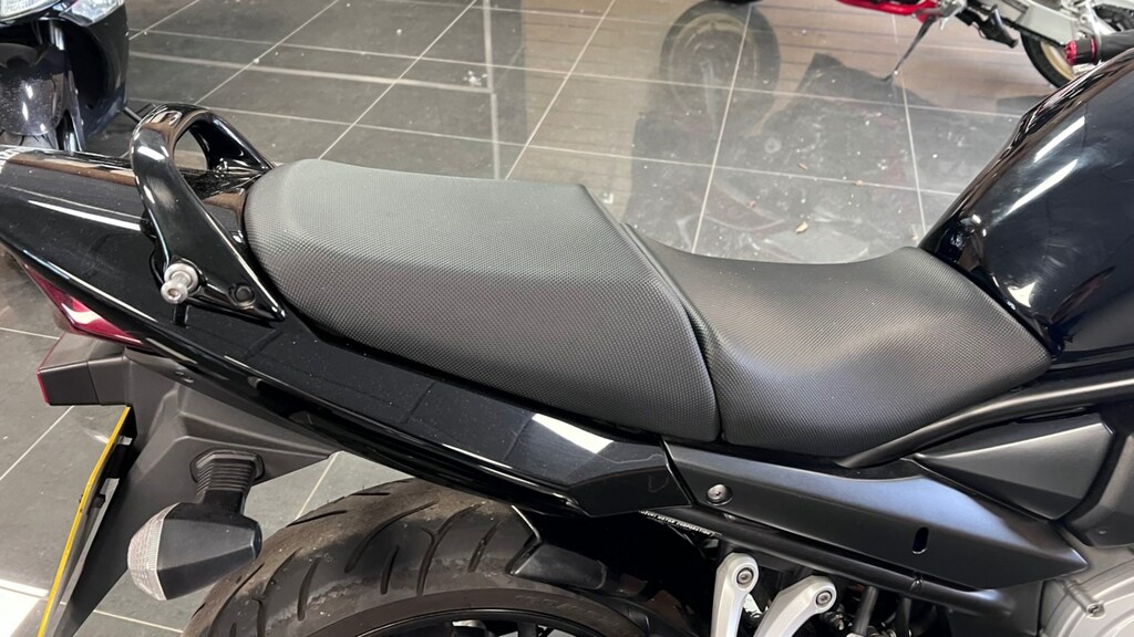 Suzuki  750  #23
