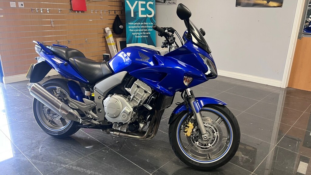 Honda  Estate Blue #2