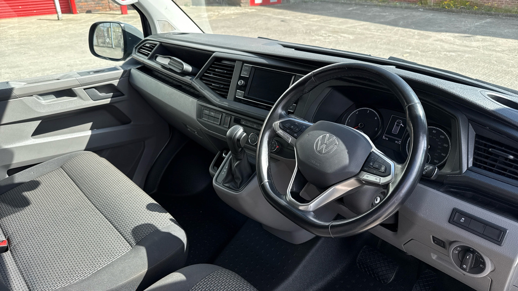 Volkswagen Transporter Transporter 2.0 Tdi 150 Highline Kombi Van Dsg FD73BDU Grey #6