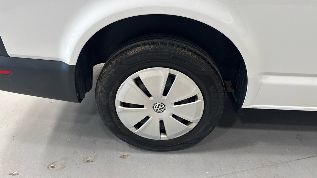 Volkswagen Transporter Transporter 2.0 Tdi 150 Startline Kombi Van GF72CPZ White #5