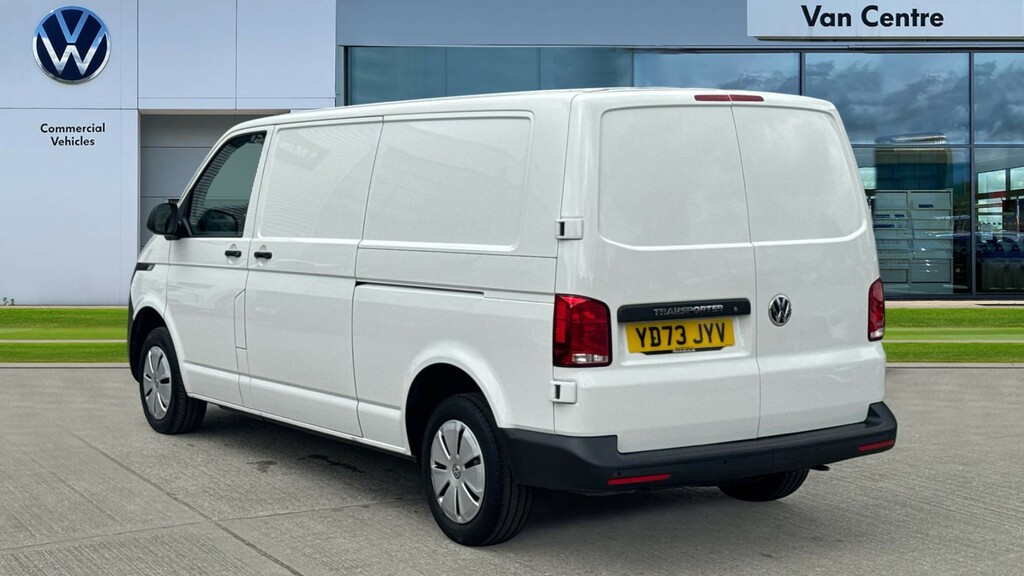 Volkswagen Transporter Transporter 2.0 Tdi 110 Startline Van YD73JYV White #3