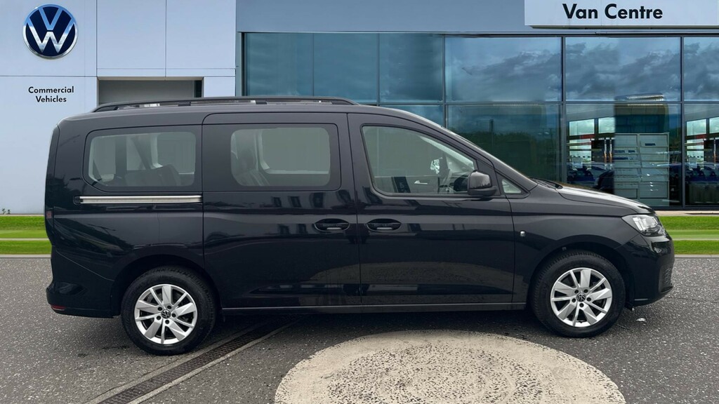 Volkswagen Caddy Maxi Life Caddy Maxi 2.0 Tdi 122 Life Dsg Black #4
