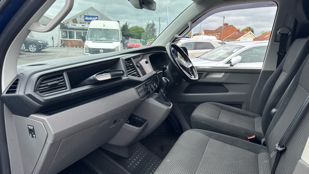 Volkswagen Transporter Transporter 2.0 Tdi 150 Highline Van Dsg LM20OEE Blue #2
