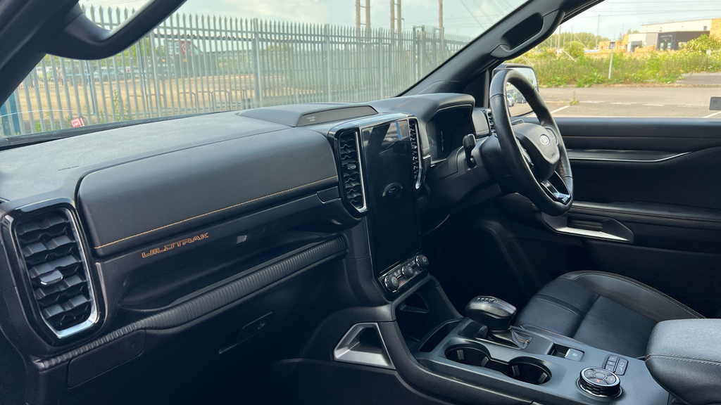 Ford Ranger Ranger Pick Up Dcab Wildtrak 3.0 Ecoblue V6 240 A FM24GBY Black #4