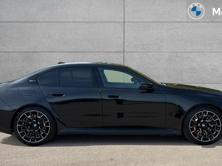 BMW M5 Bmw M5 Saloon M5 Dct Black #3