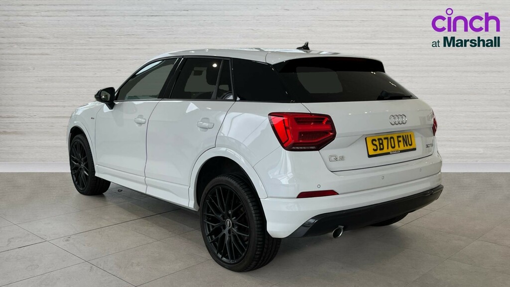 Audi Q2 Q2 30 Tdi Black Edition White #5