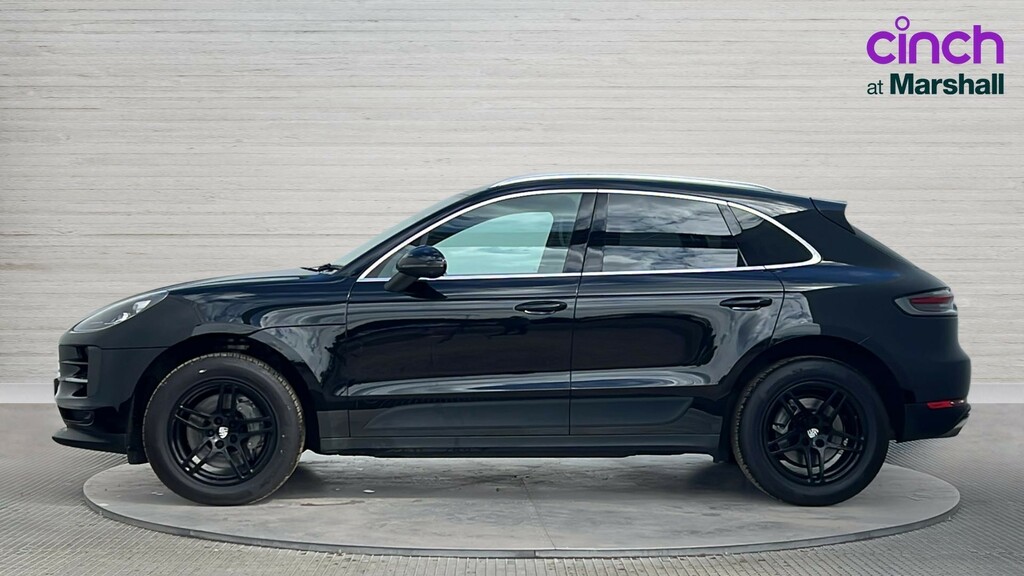 Porsche Macan Macan Estate S Pdk SW69BKG Black #6