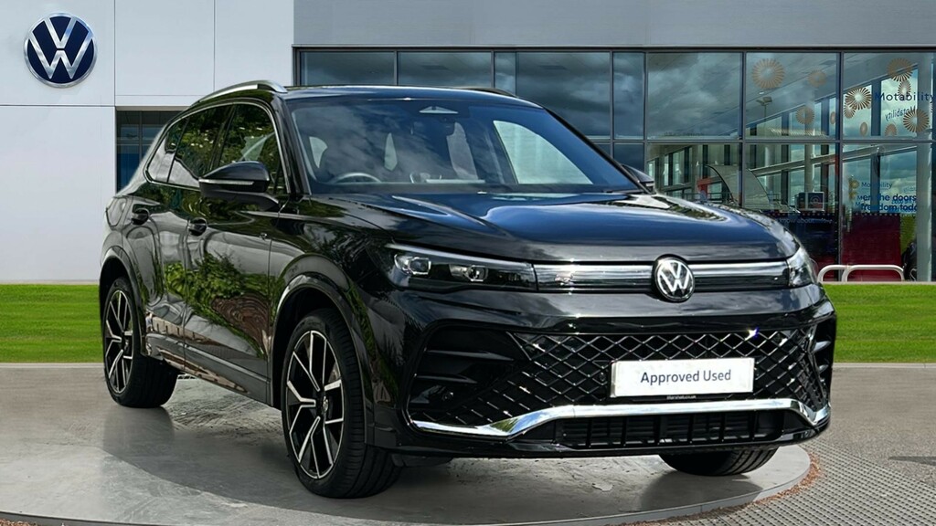 Volkswagen Tiguan Tiguan 1.5 Etsi 150 R-line Dsg Black