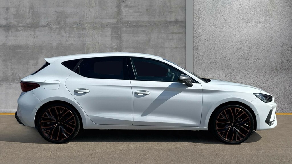 Cupra Leon Leon 1.5 Ehybrid 204 V3 Dsg White #4