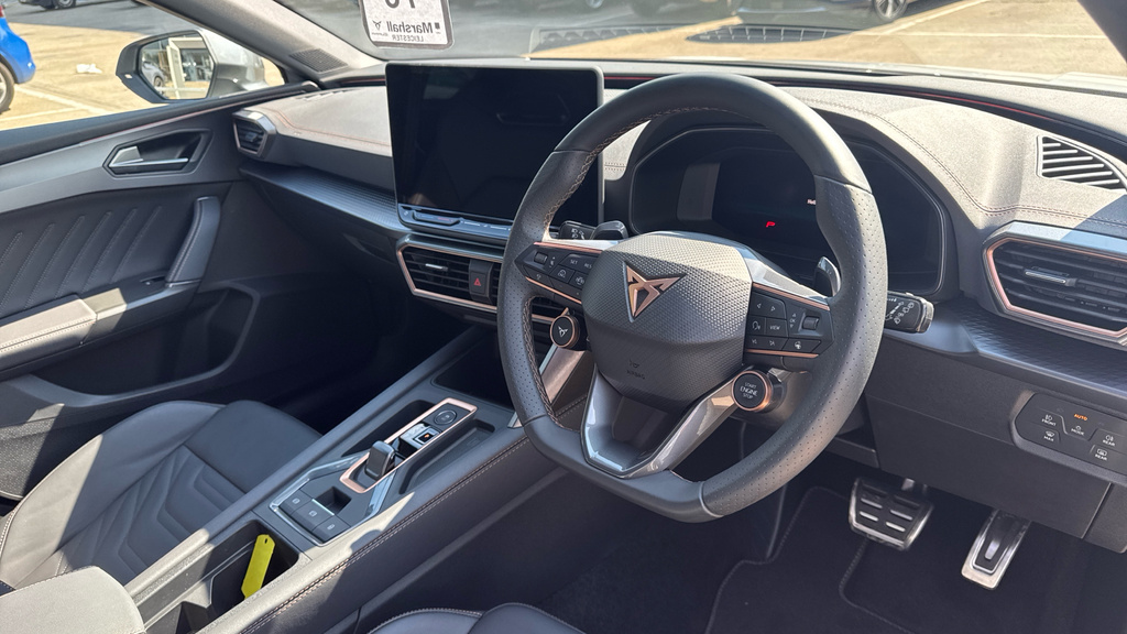 Cupra Leon Leon 1.5 Ehybrid 204 V3 Dsg White #6