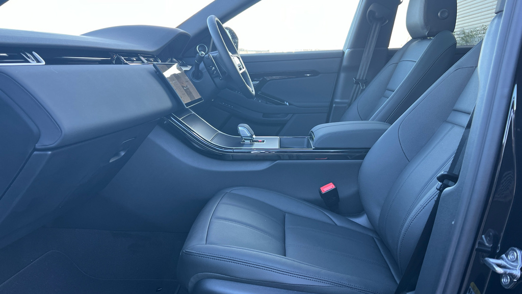 Land Rover Range Rover Evoque Range Rover Evoque 1.5 P270e Edition AK75JWW Black #3