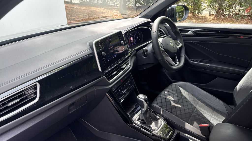 Volkswagen T-Roc T-roc 1.5 Tsi R-line Dsg LS75NDC Black #2