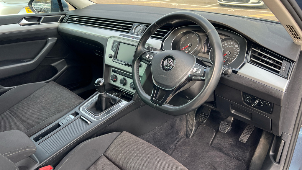 Volkswagen Passat Passat 2.0 Tdi Se Business WP17KBJ Blue #6