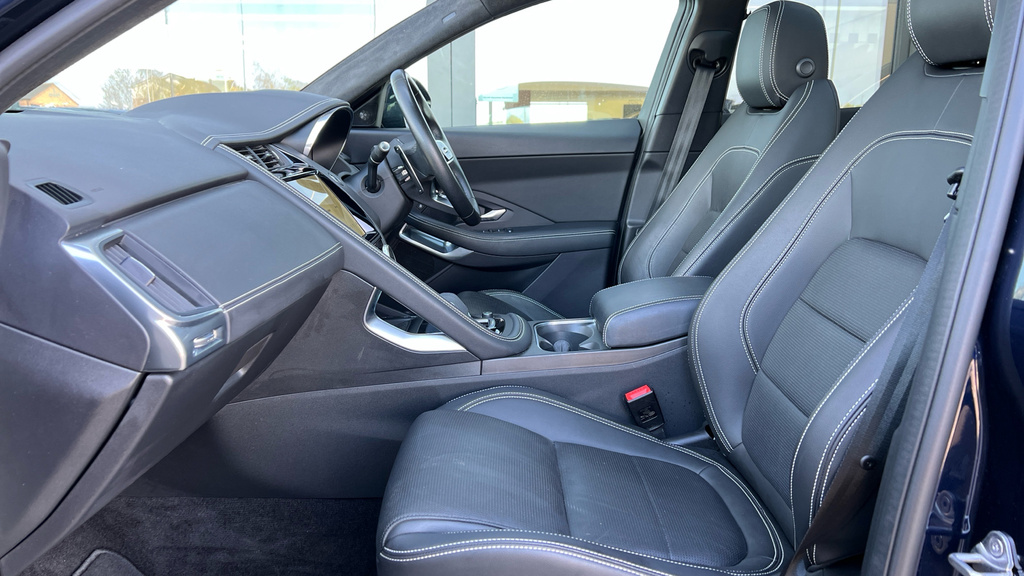 Jaguar E-Pace E-pace 2.0 D200 R-dynamic Black YY23UPM Blue #3