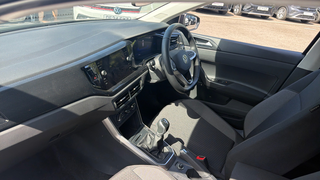 Volkswagen Polo Polo 1.0 Tsi Match OV75VUA Black #2