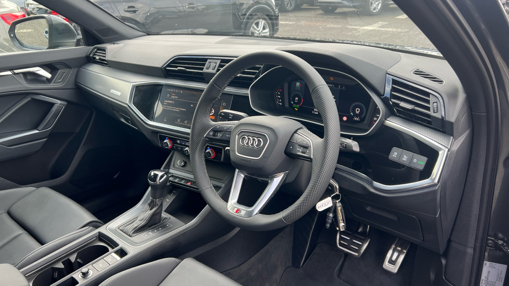 Audi Q3 Q3 35 Tfsi S Line S Tronic Leather Grey #6