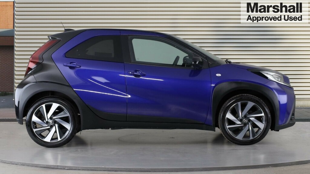 Toyota Aygo X Aygo X 1.0 Vvt-i Exclusive LV23SVR Blue #2