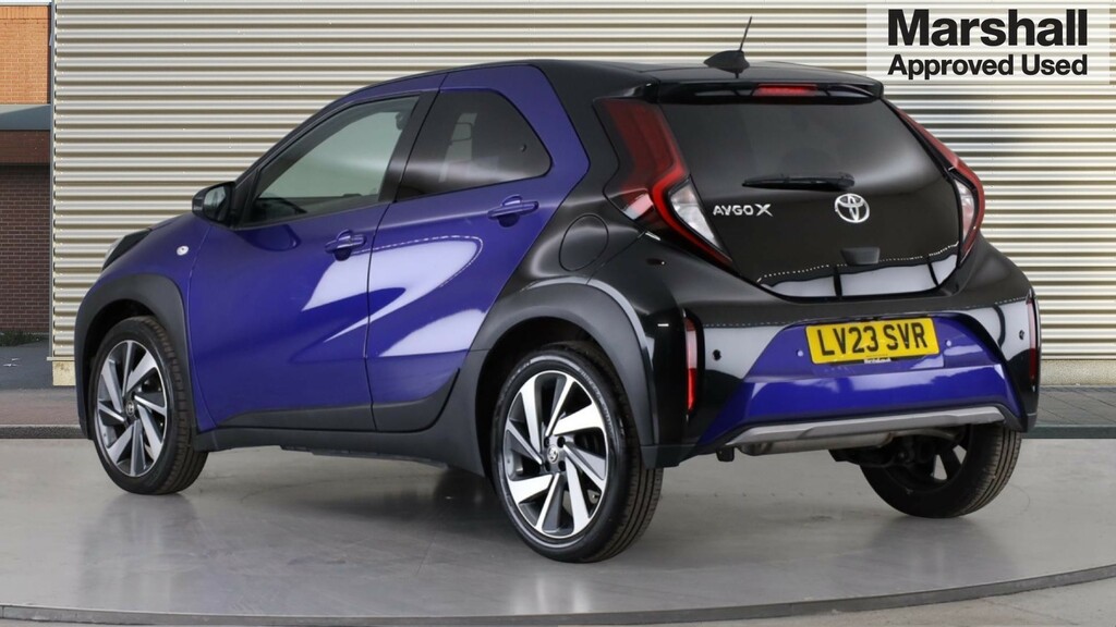 Toyota Aygo X Aygo X 1.0 Vvt-i Exclusive LV23SVR Blue #5