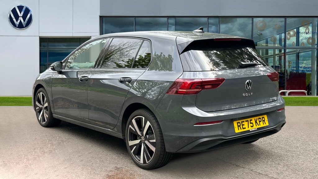 Volkswagen Golf Golf 1.5 Tsi 204 Match Ehybrid Dsg RE75KPR Grey #3
