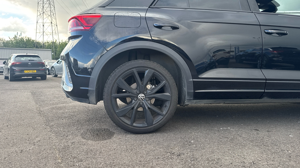 Volkswagen T-Roc T-roc 1.5 R-line Tsi 150Ps Dsg FX26ZGD Black #5