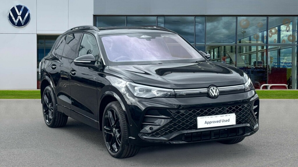 Volkswagen Tiguan Tiguan 1.5 R-line Tsi Ehybrid 272Ps Dsg Black