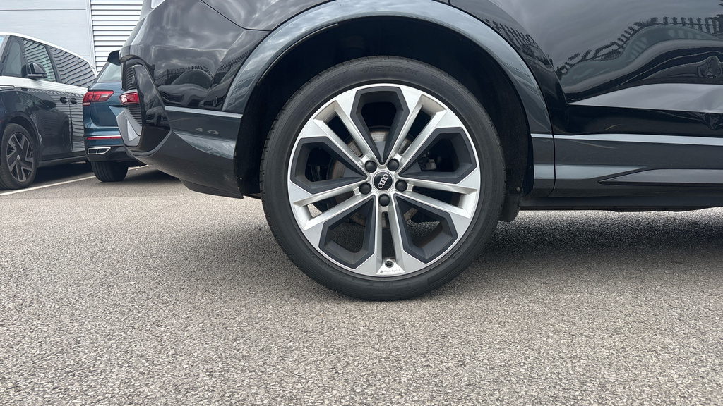 Audi Q3 Q3 35 Tfsi Black Edition S Tronic Tech Pack LP72FTF Black #5