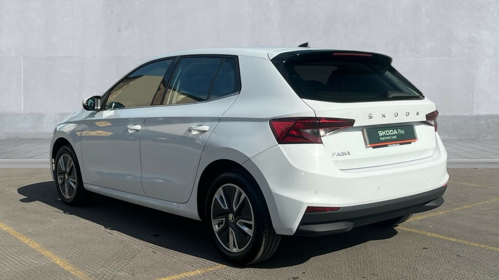 Skoda Fabia Fabia 1.0 Tsi 110 Se L LX23WDN White #3