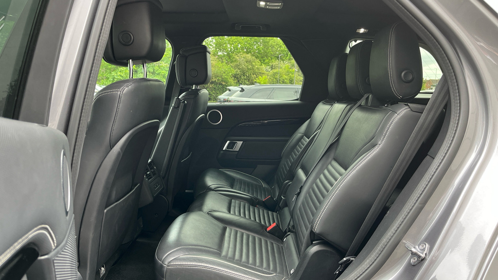 Land Rover Discovery Discovery 3.0 D300 R-dynamic Hse KM22EAK Grey #4