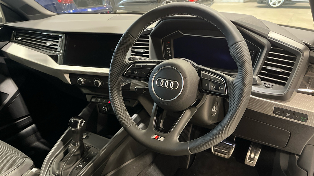 Audi A1 Audi A1 Sportback S Line 35 Tfsi 150 Ps S Tronic LX26OWF Silver #6