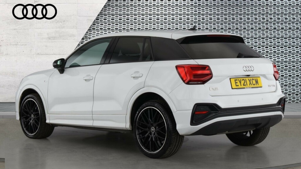 Audi Q2 Q2 35 Tfsi Black Edition S Tronic Cs White #3