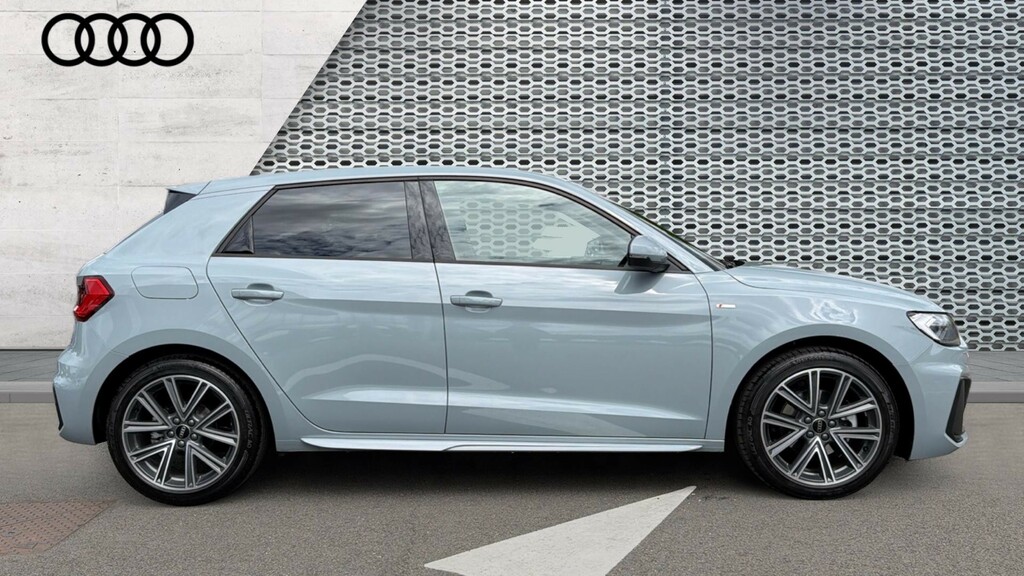 Audi A1 Audi A1 Sportback S Line 30 Tfsi 116 Ps S Tronic GN26WCU Blue #4