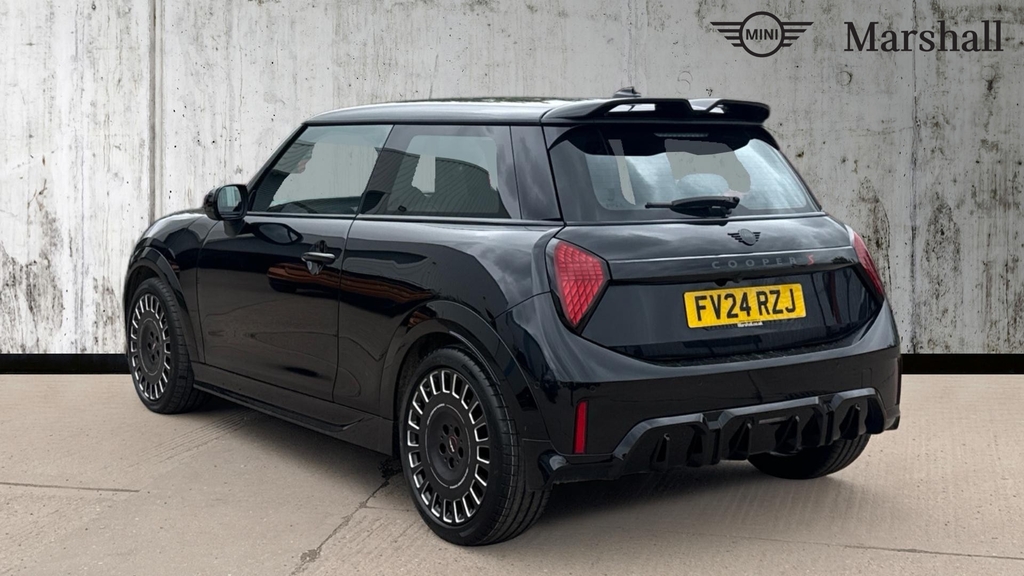 Mini Hatch Cooper 2.0 S Sport FV24RZJ Black #2