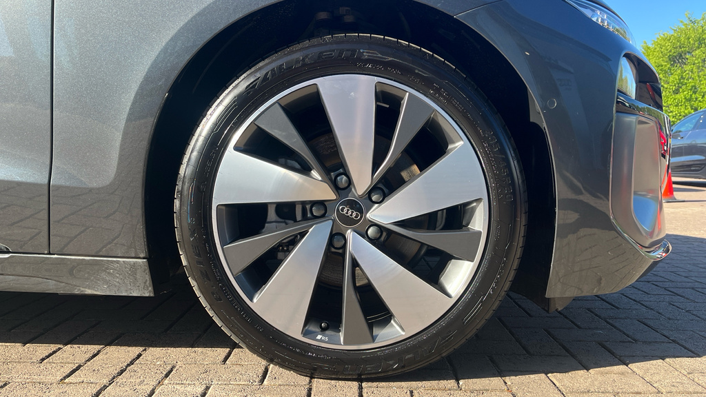 Audi A6 E-tron Sportback Audi A6 E-tron Sportback 210Kw 83Kwh S Line Au LX26PZK Grey #5