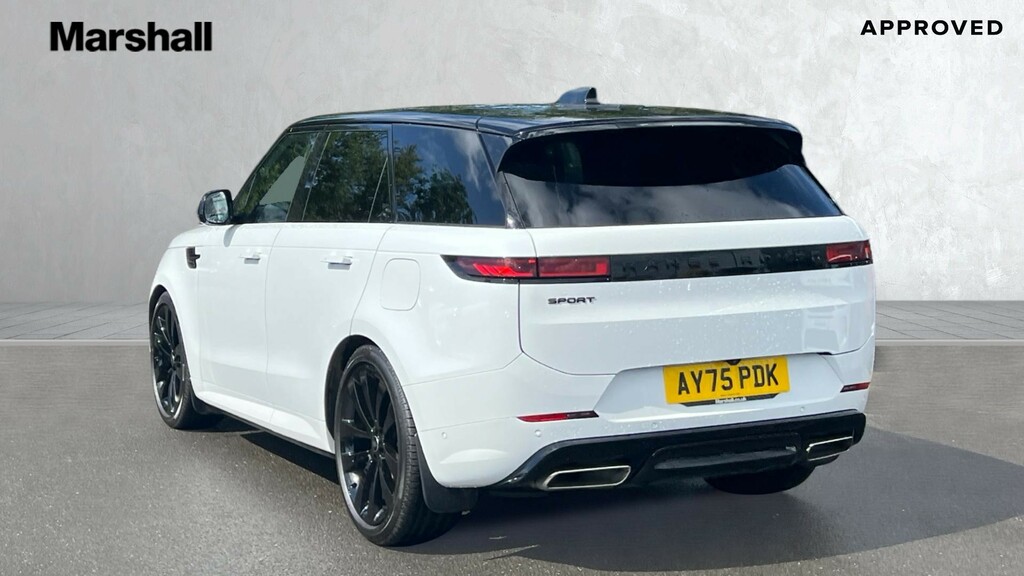 Land Rover Range Rover Sport Range Rover Sport 3.0 P460e Dynamic Se AY75PDK White #2