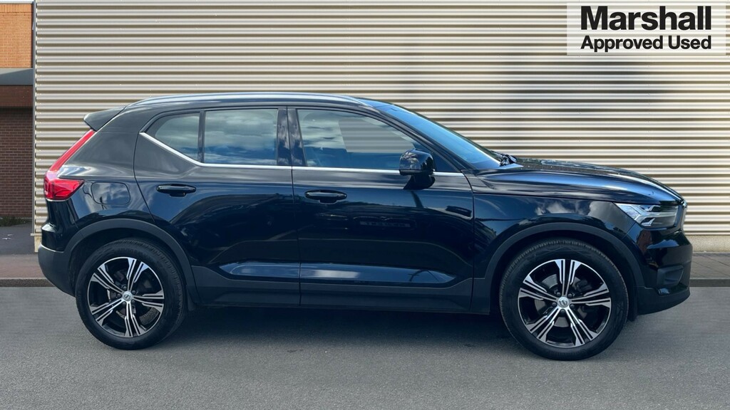 Volvo XC40 Xc40 2.0 B4p Inscription Pro 7 Speed RX71NUC Black #2