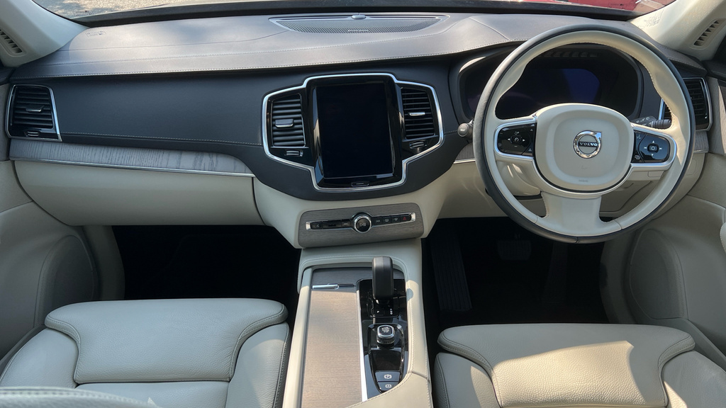 Volvo XC90 Xc90 2.0 B5p 250 Plus Dark Awd Geartronic Black #5