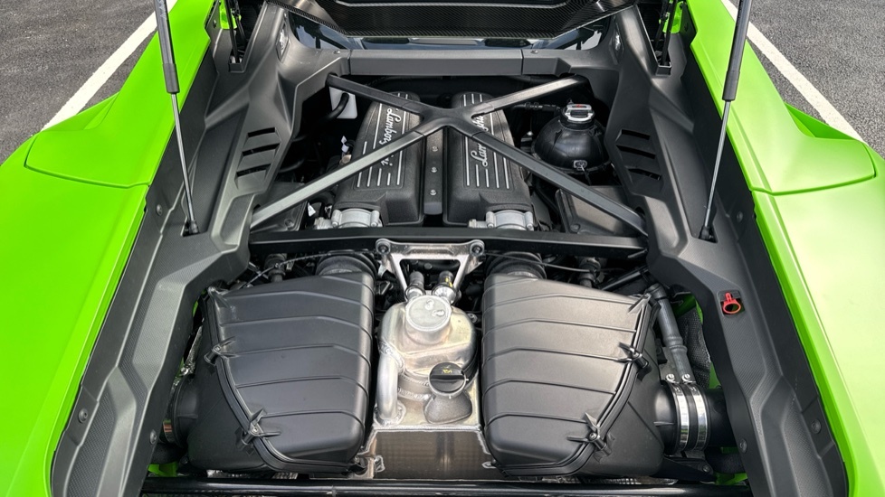 Lamborghini Huracan Evo Spyder  #9